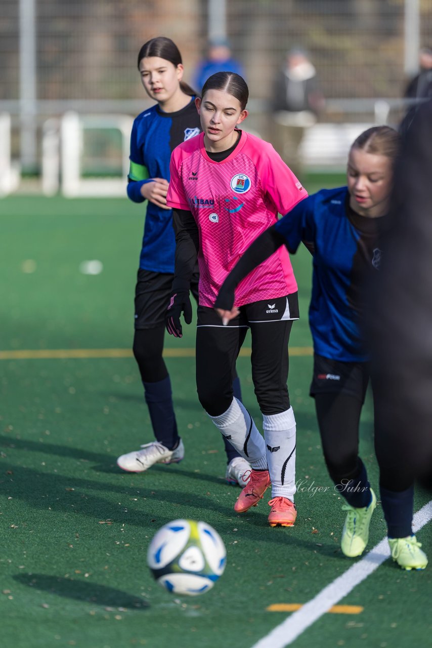 Bild 141 - wCJ VfL Pinneberg - SSV Rantzau : Ergebnis: 0:0